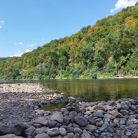 Camping Pittoresque Saint-Parthem 外观 照片