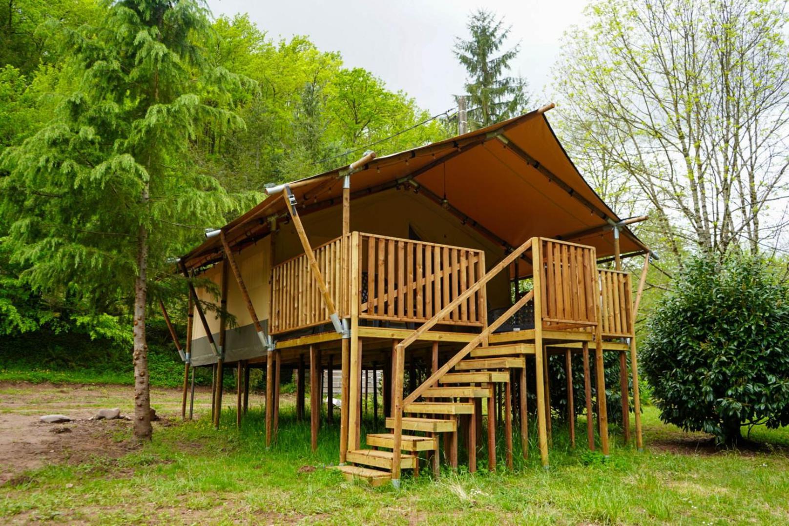 Camping Pittoresque Saint-Parthem 外观 照片