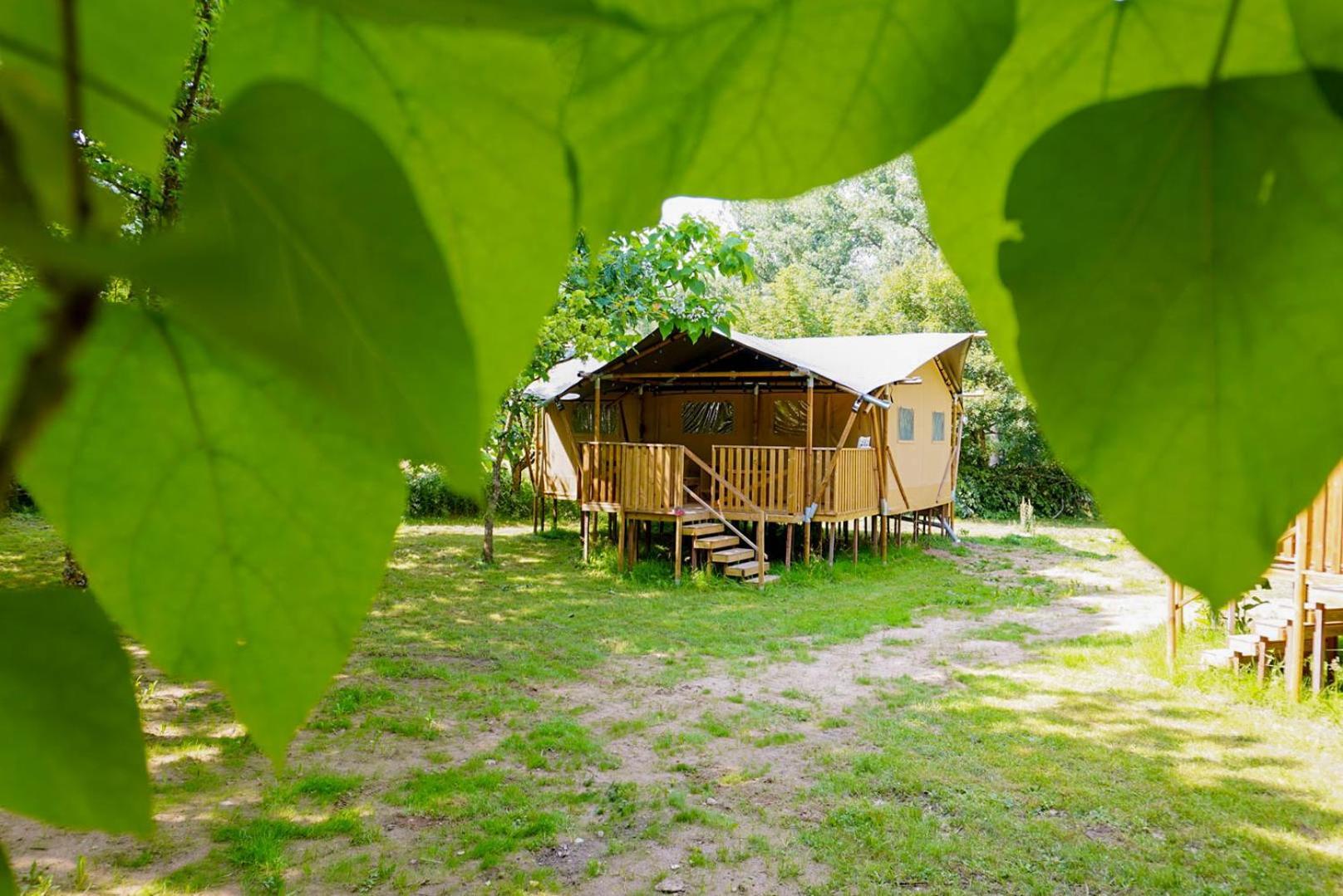 Camping Pittoresque Saint-Parthem 客房 照片
