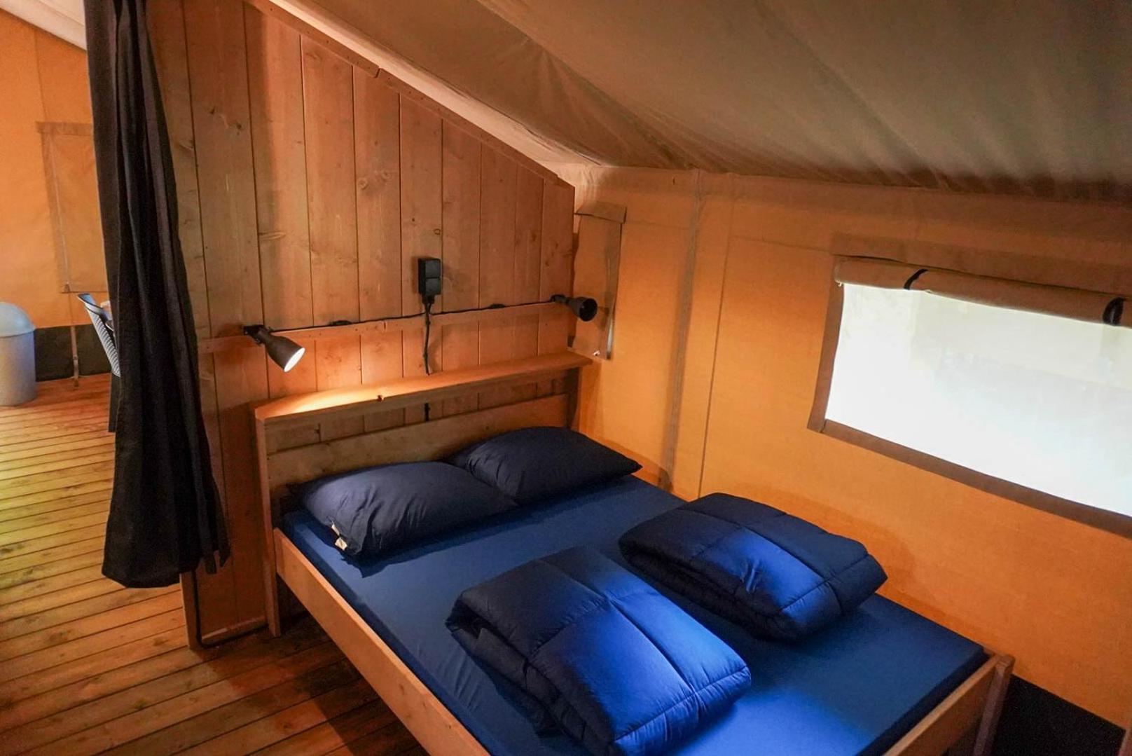 Camping Pittoresque Saint-Parthem 客房 照片