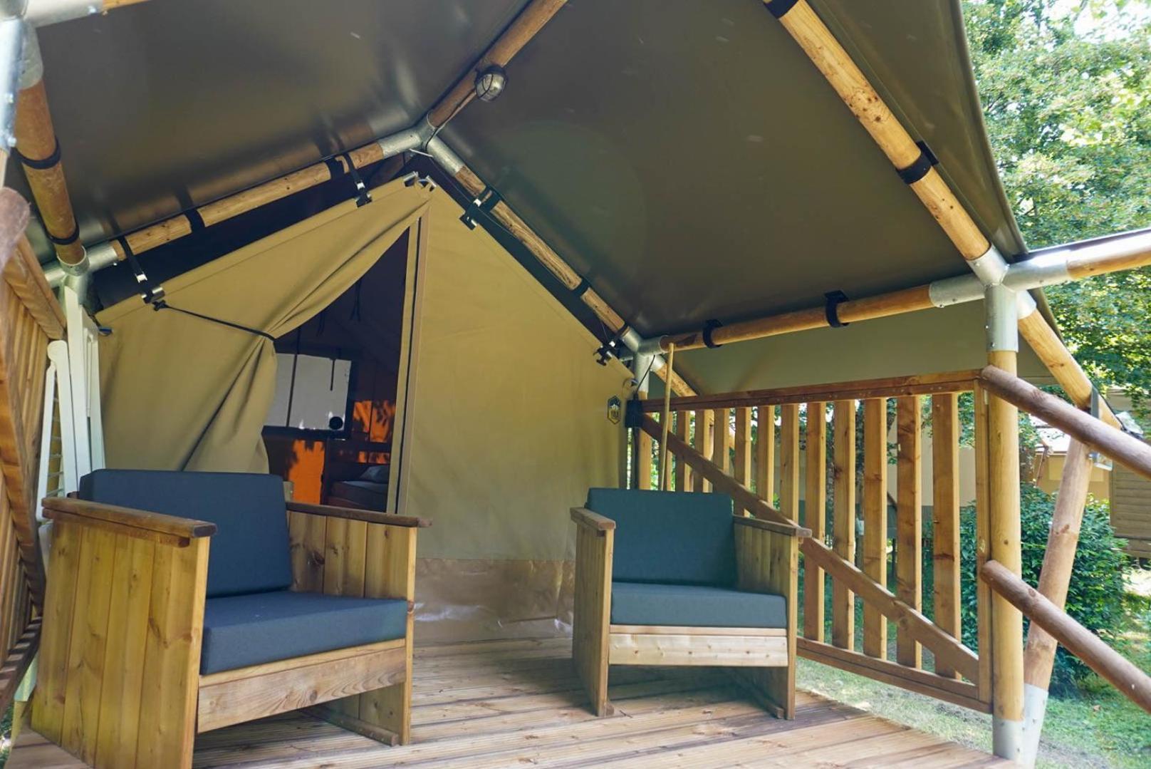 Camping Pittoresque Saint-Parthem 客房 照片