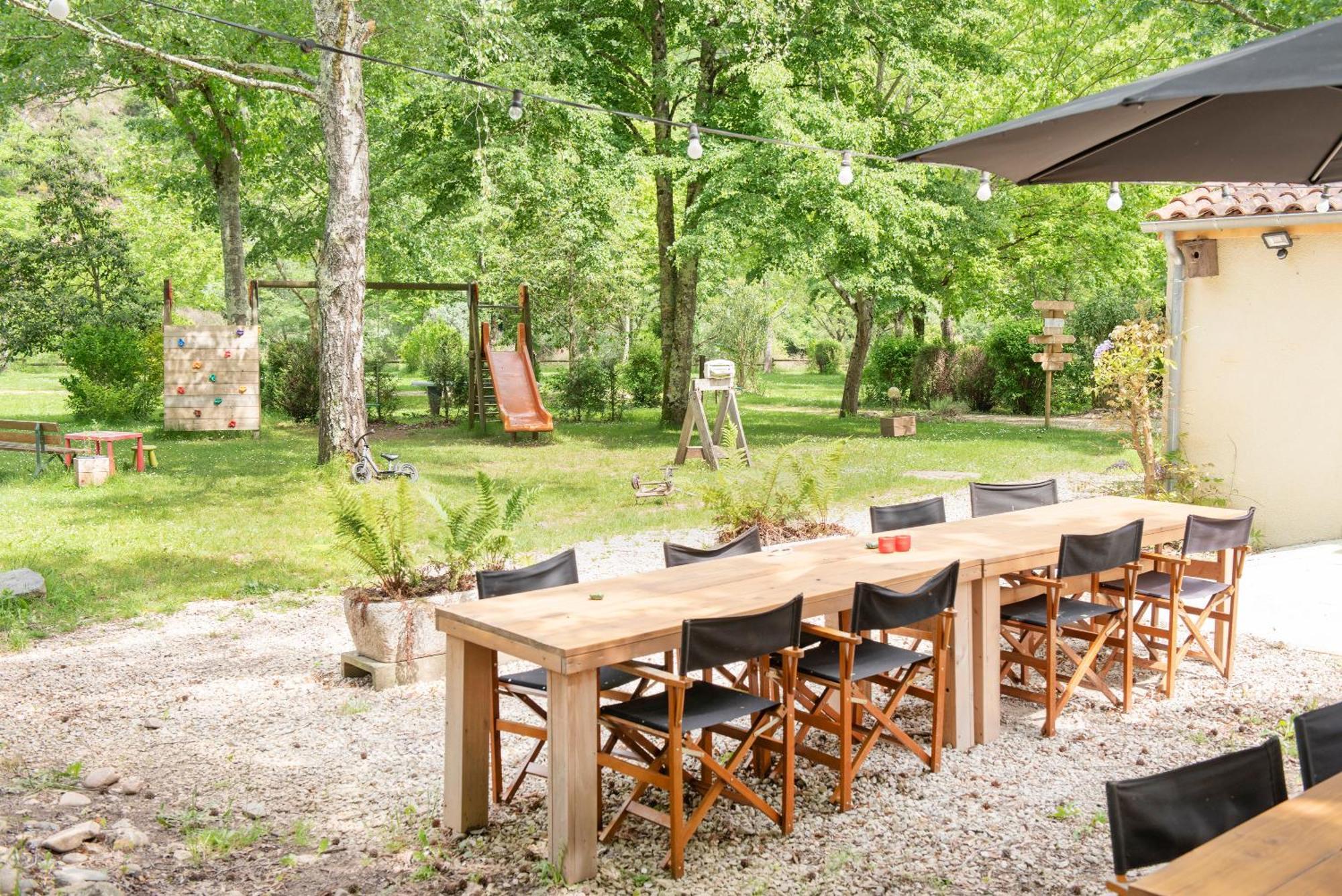 Camping Pittoresque Saint-Parthem 外观 照片