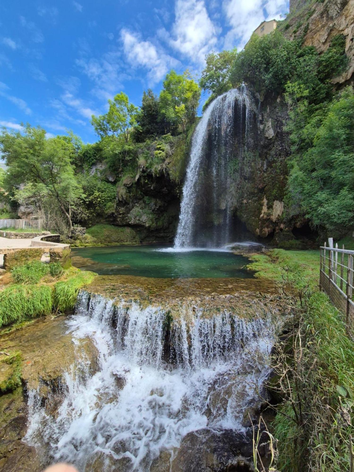 Camping Pittoresque Saint-Parthem 外观 照片